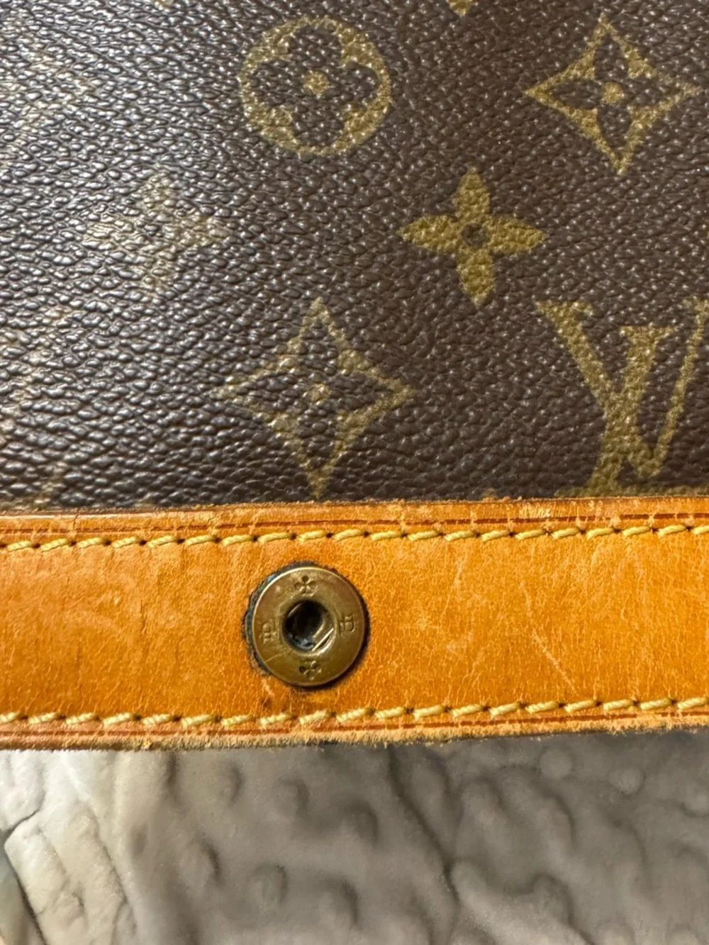 Louis Vuitton Monogram Clutch Vintage LV Pochette Bag No Strap - Picture 6 of 10